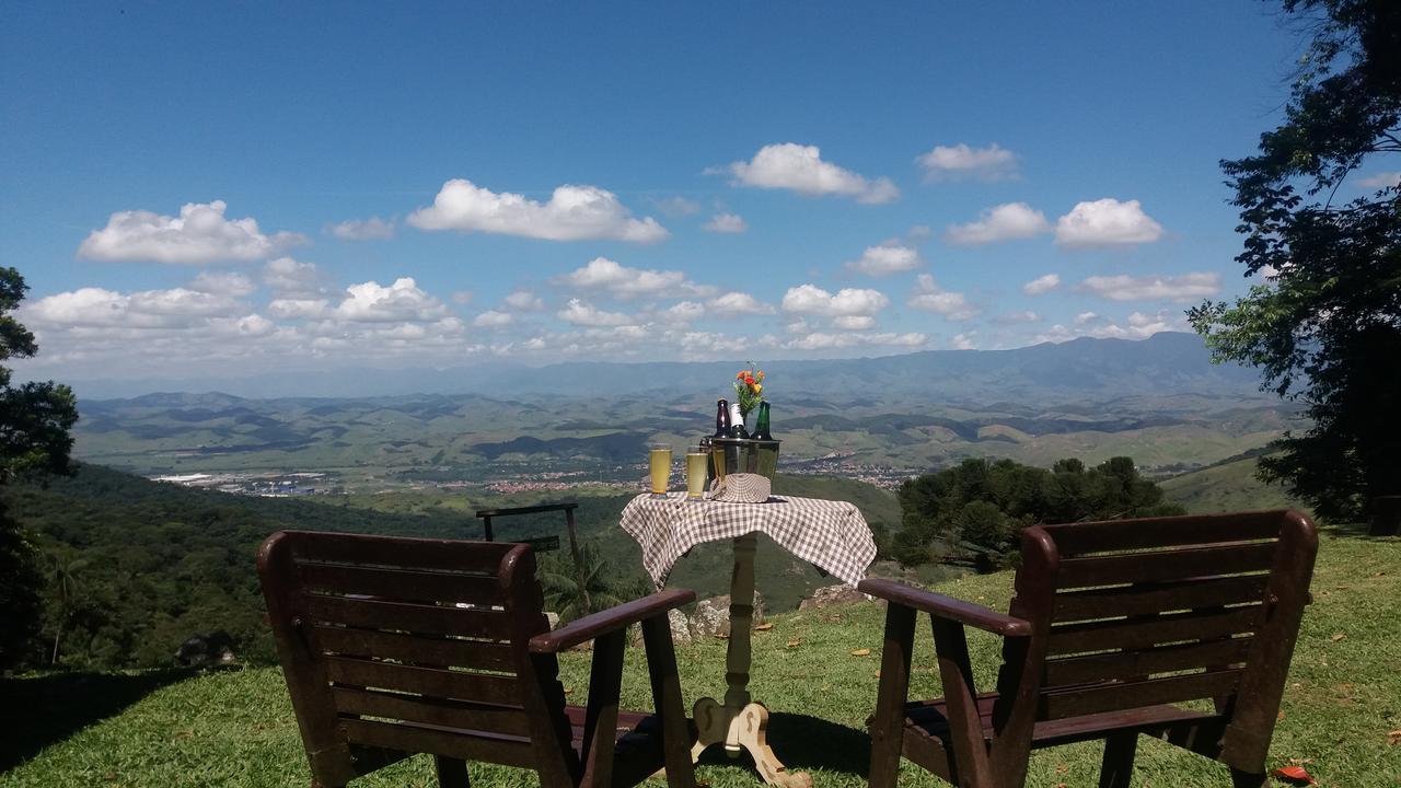 Vista Linda Hotel Итатиая Экстерьер фото